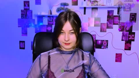 _tessa_moon online show from March 18, 2026, 8:01 pm