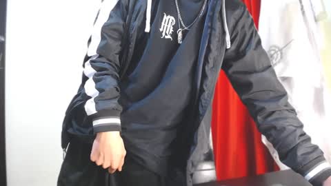 Snapshot of _thomas_hot_ chatting on January 3, 2025, 11:55 pm Thomas online show from January 3, 2025, 11:55 pm