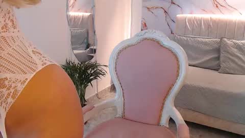 Snapshot of _tiffany1 chatting on November 21, 2025, 9:13 pm _tiffany1 online show from November 21, 2025, 9:13 pm