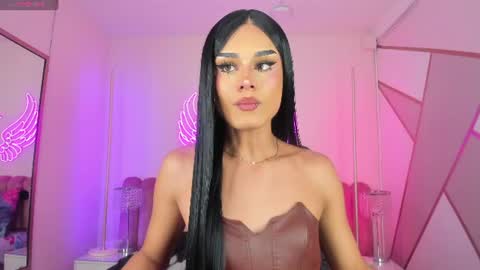 Snapshot of _tiffany_collins chatting on June 18, 2026, 9:52 pm tiffany online show from June 18, 2026, 9:52 pm