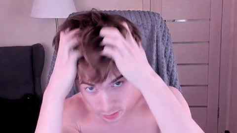 Snapshot of _tokyo_ghoul chatting on January 26, 2025, 7:31 pm _tokyo_ghoul online show from January 26, 2025, 7:31 pm