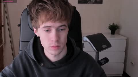 _tokyo_ghoul online show from February 2, 2025, 10:13 am