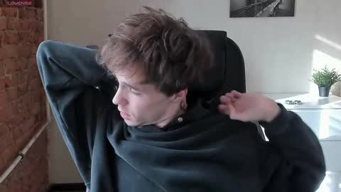 Snapshot of _tokyo_ghoul chatting on February 20, 2025, 10:05 am _tokyo_ghoul online show from February 20, 2025, 10:05 am