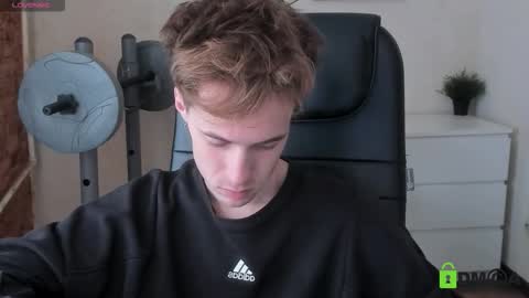 Snapshot of _tokyo_ghoul chatting on September 13, 2025, 5:29 am _tokyo_ghoul online show from September 13, 2025, 5:29 am