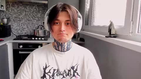 Snapshot of _torfin_ chatting on February 19, 2026, 9:05 am _torfin_ online show from February 19, 2026, 9:05 am