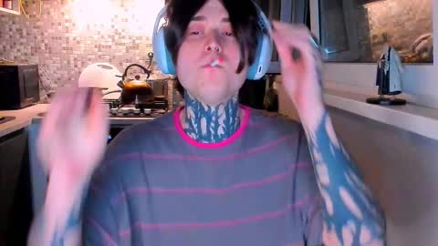 Snapshot of _torfin_ chatting on March 13, 2026, 11:11 pm _torfin_ online show from March 13, 2026, 11:11 pm