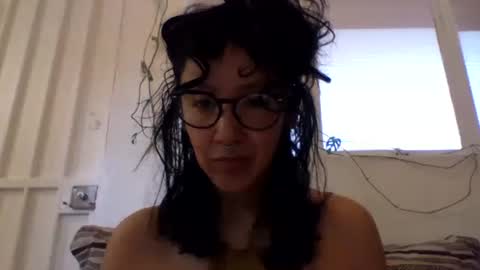 _tutti_frutti_ online show from March 3, 2025, 10:20 pm