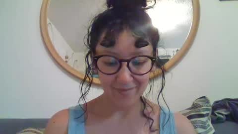 _tutti_frutti_ online show from September 14, 2025, 2:33 am