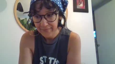 _tutti_frutti_ online show from June 27, 2026, 12:04 am