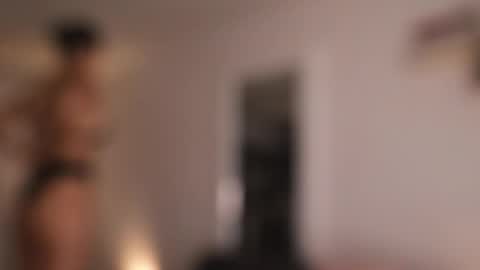 Anastasia Vahos online show from May 2, 2026, 7:08 pm