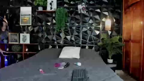 Snapshot of _valentina_69 chatting on September 10, 2025, 2:39 pm _valentina_69 online show from September 10, 2025, 2:39 pm