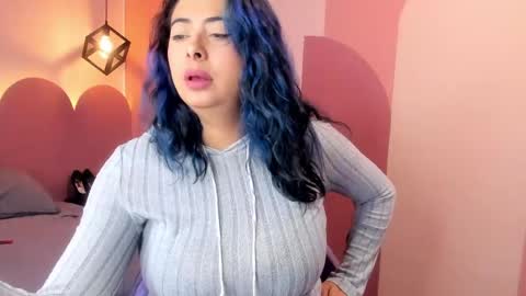 Snapshot of _valeryboobs_ chatting on May 22, 2026, 2:01 pm _valeryboobs_ online show from May 22, 2026, 2:01 pm