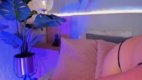 Valery online show from November 25, 2025, 3:39 am