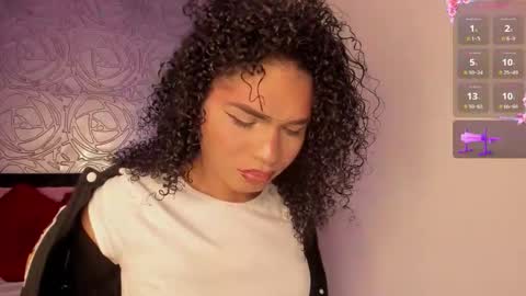 Venus online show from September 9, 2025, 3:28 am