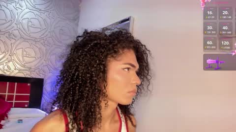 Venus online show from November 14, 2025, 5:17 am