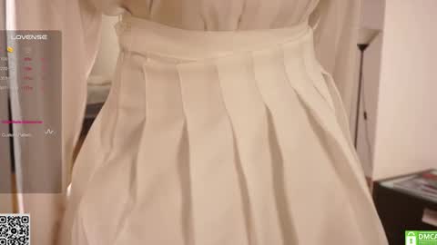 Snapshot of _vi_vi_ chatting on March 2, 2025, 6:19 pm Viola online show from March 2, 2025, 6:19 pm