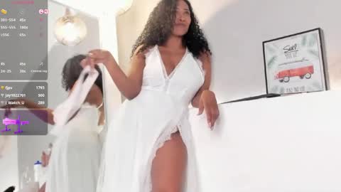 Snapshot of _victoria_hills chatting on February 24, 2025, 9:41 pm Victoria online show from February 24, 2025, 9:41 pm