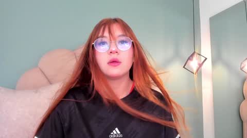 Snapshot of _vix555_ chatting on December 13, 2024, 12:50 pm Vix online show from December 13, 2024, 12:50 pm