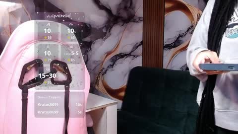 _weird_sativa online show from April 23, 2026, 12:29 pm