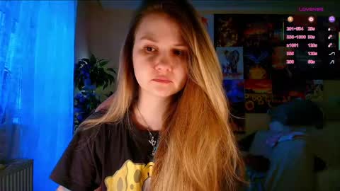 Snapshot of _witch__ chatting on May 3, 2026, 6:19 am Enni online show from May 3, 2026, 6:19 am