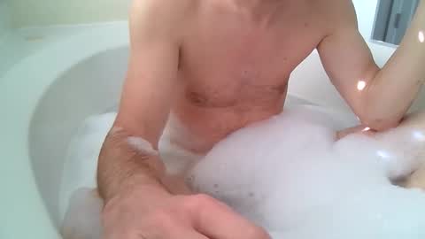 Tom online show from December 15, 2025, 5:17 pm