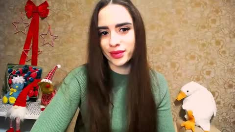 Alisa online show from January 2, 2025, 8:13 pm