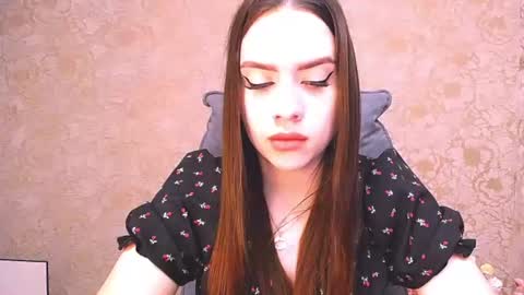 Snapshot of _your_fantasy_girl chatting on June 26, 2026, 4:06 am Alisa online show from June 26, 2026, 4:06 am