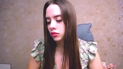Snapshot of _your_fantasy_girl chatting on July 31, 2026, 8:47 am Alisa online show from July 31, 2026, 8:47 am