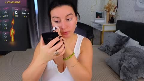 Snapshot of _your_sweetdream chatting on December 25, 2024, 8:07 am Jasmine online show from December 25, 2024, 8:07 am