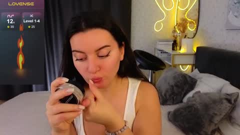 Snapshot of _your_sweetdream chatting on February 11, 2025, 7:54 am Jasmine online show from February 11, 2025, 7:54 am