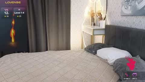 Snapshot of _your_sweetdream chatting on October 5, 2025, 8:23 am Jasmine online show from October 5, 2025, 8:23 am