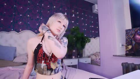 Snapshot of _yummi_ chatting on March 15, 2026, 8:37 pm Emy online show from March 15, 2026, 8:37 pm