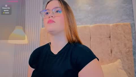 zoe online show from March 8, 2026, 11:58 am