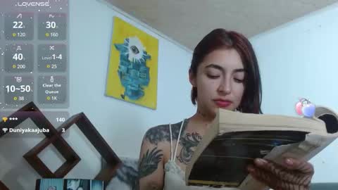 Snapshot of _zoebakers chatting on October 1, 2025, 4:51 am Zoe online show from October 1, 2025, 4:51 am