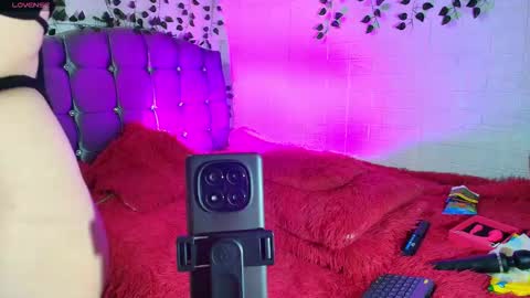 zoe online show from March 10, 2026, 3:33 am