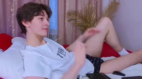 Snapshot of a11ice chatting on November 23, 2025, 12:49 pm Denis online show from November 23, 2025, 12:49 pm