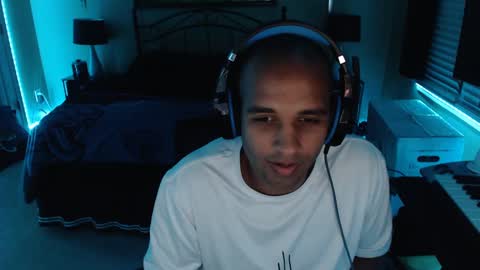 a4orce online show from December 31, 2024, 3:45 am