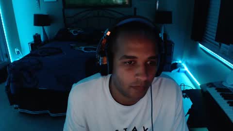 a4orce online show from January 14, 2025, 5:19 am