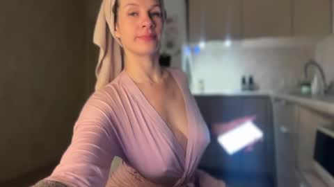 Snapshot of a__enigma chatting on November 9, 2025, 9:57 pm online show from November 9, 2025, 9:57 pm