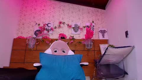 Snapshot of a_aisha chatting on September 20, 2025, 11:55 am Aisha online show from September 20, 2025, 11:55 am