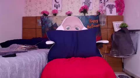 Snapshot of a_aisha chatting on October 8, 2025, 11:52 am Aisha online show from October 8, 2025, 11:52 am