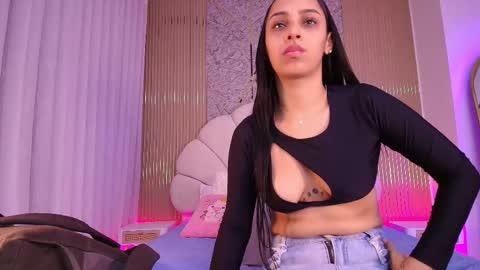 Snapshot of a_aisha chatting on November 15, 2025, 11:51 am Aisha online show from November 15, 2025, 11:51 am