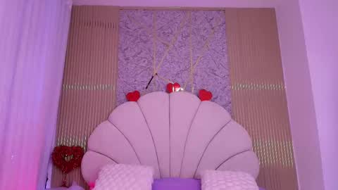 Snapshot of a_aisha chatting on March 2, 2026, 12:01 pm Aisha online show from March 2, 2026, 12:01 pm