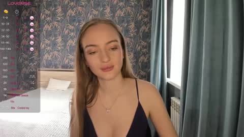 Snapshot of a_delina chatting on March 6, 2025, 1:03 pm Adelina online show from March 6, 2025, 1:03 pm