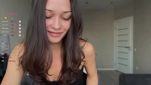 Mila and Jess online show from October 18, 2025, 11:44 am