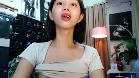 Lovely Yana  online show from April 24, 2026, 11:34 am