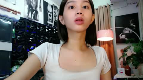 Lovely Yana  online show from April 25, 2026, 11:57 am