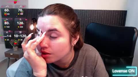 Abby Lee  online show from September 22, 2025, 6:43 pm