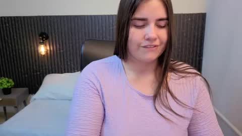 Abby Lee  online show from April 30, 2026, 7:31 pm