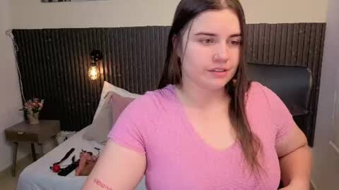 Abby Lee  online show from June 14, 2026, 7:16 pm